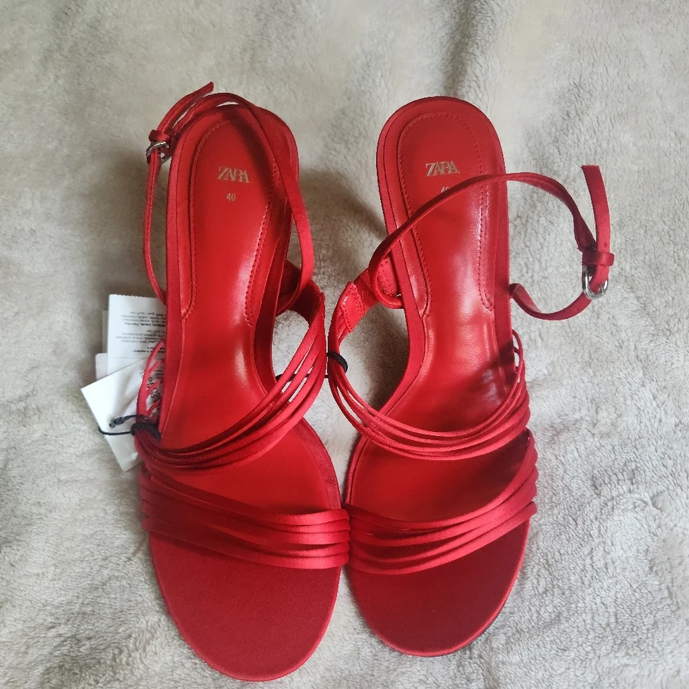 Zara Heeled Strappy Sandals Red Size 9 NWT - Picture 2 of 7